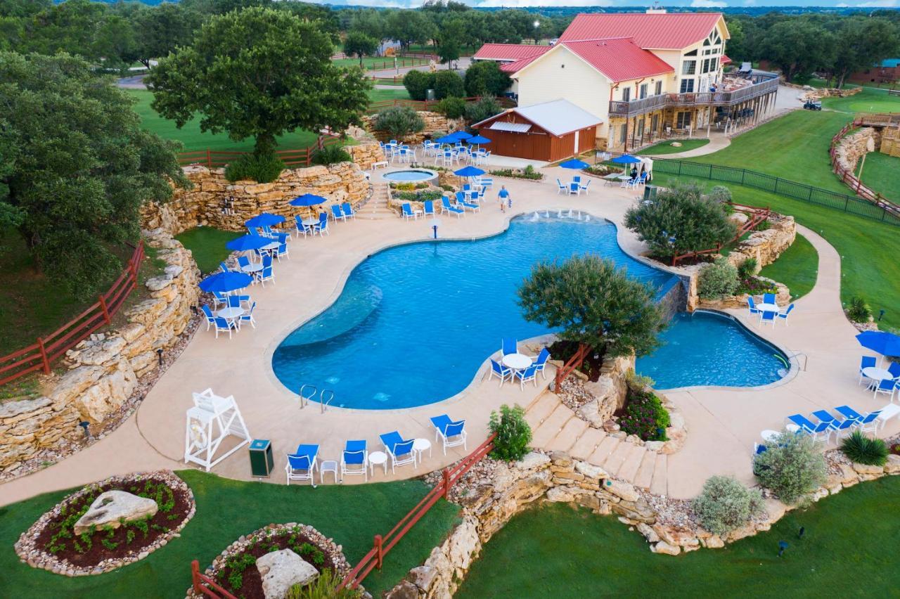 The Hideout Golf Club & Resort Lake Brownwood Exterior photo